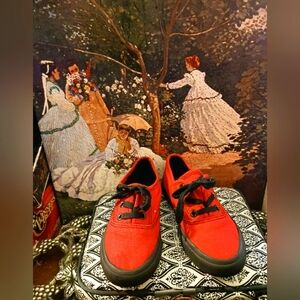 👟👟US SPORTS Low Top Sneakers 👖🎁Size Youth 13 RED Canvas Lace Up.